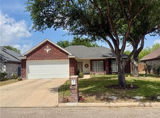 2213 E 20th St, Mission, TX 78572