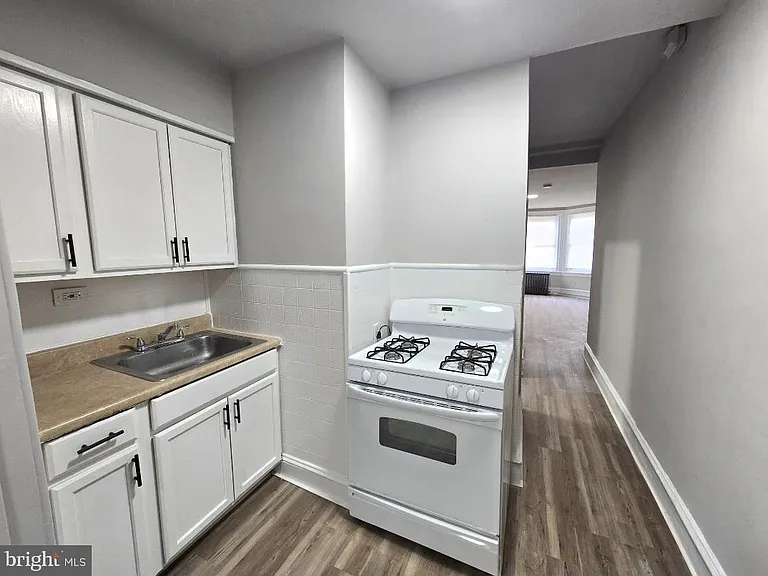6149 W Columbia Ave #2 — Photo 10