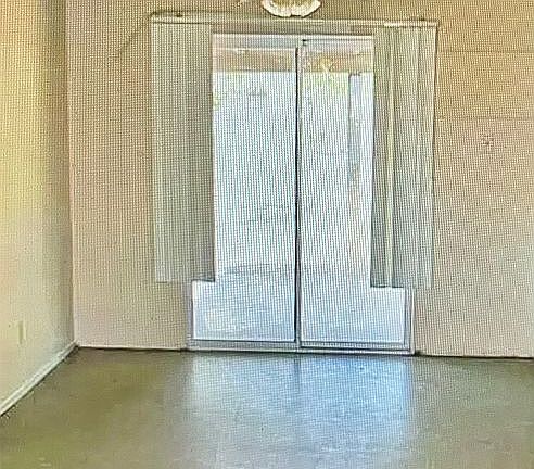 3rd image of 16388 Ash St