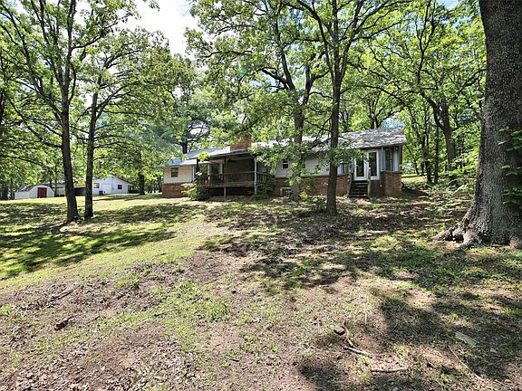 4th image of 125 Hickory Hill Dr