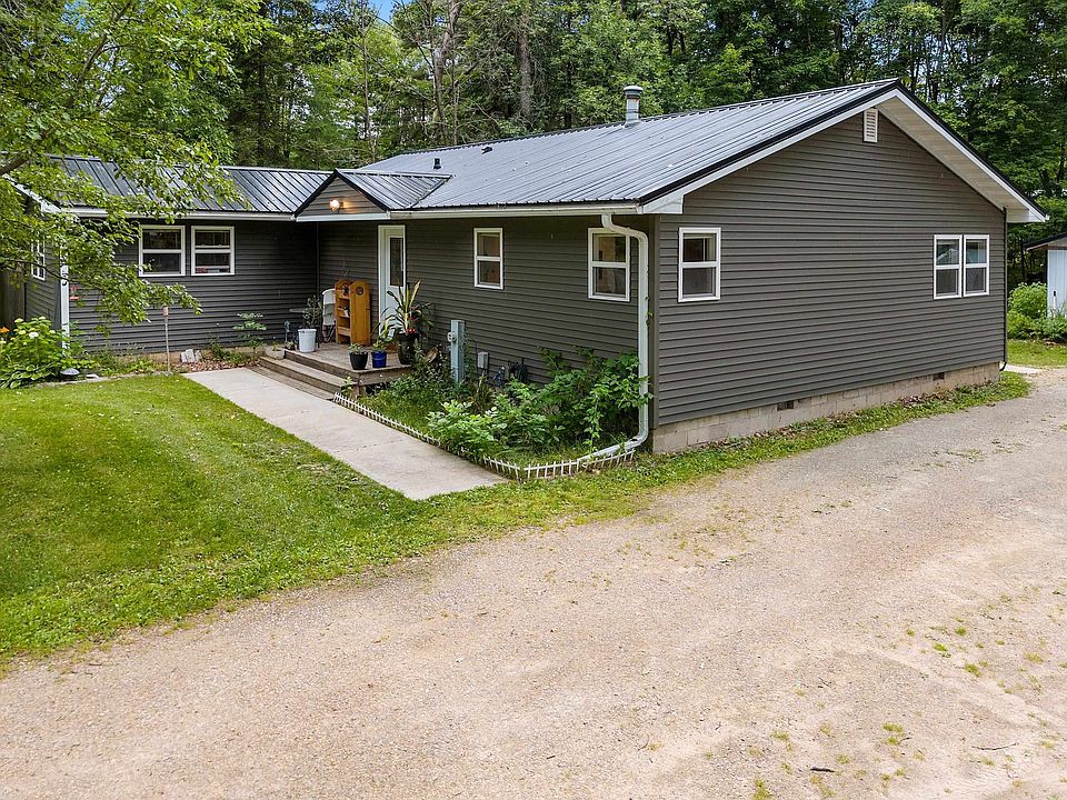 1st image of W6118 Lake Dr