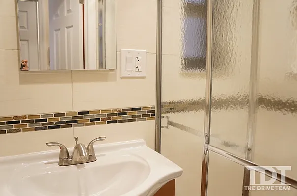 Rented by J Misrahi Realty Corp | media 16