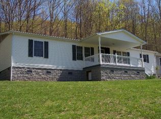 407 Berry Run Rd, Sutton, WV 26601
