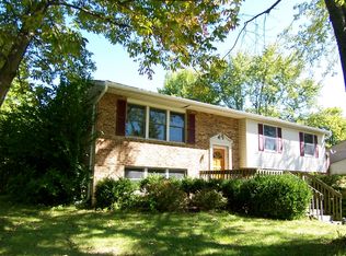 1420 Meadow Moor Dr, Dayton, OH 45434