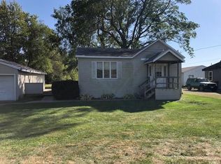 1525 W Elwin Rd, Decatur, IL 62521