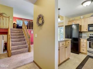 320R 72nd St N, Saint Paul, MN 55115