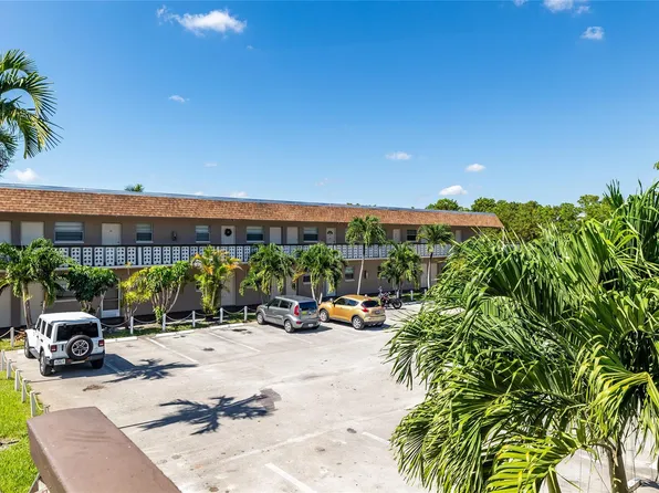 2832 Fillmore Street #20, Hollywood, FL 33020