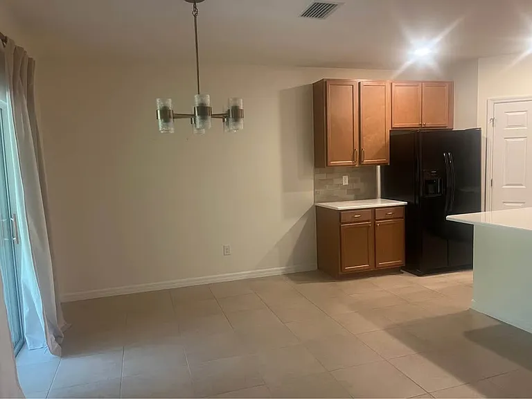 486 Chubut Ct — Photo 20