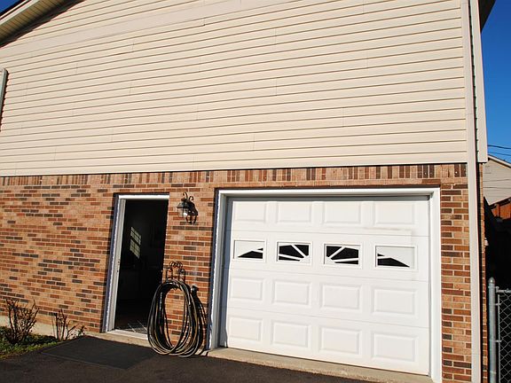 5th image of 117 Woodlawn Dr
