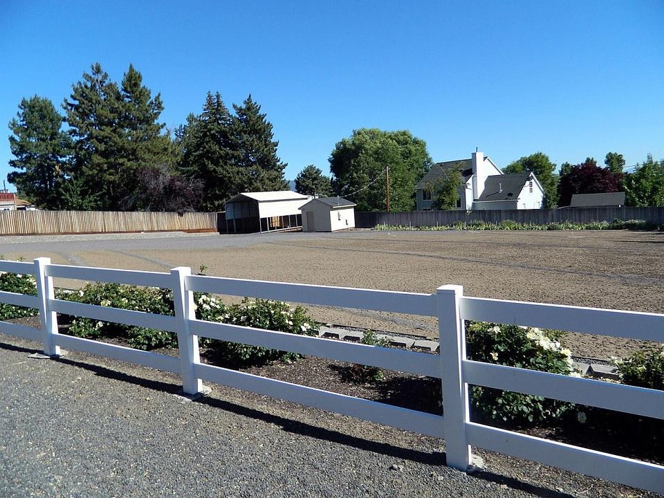 1st image of 7570 Cannon Ave