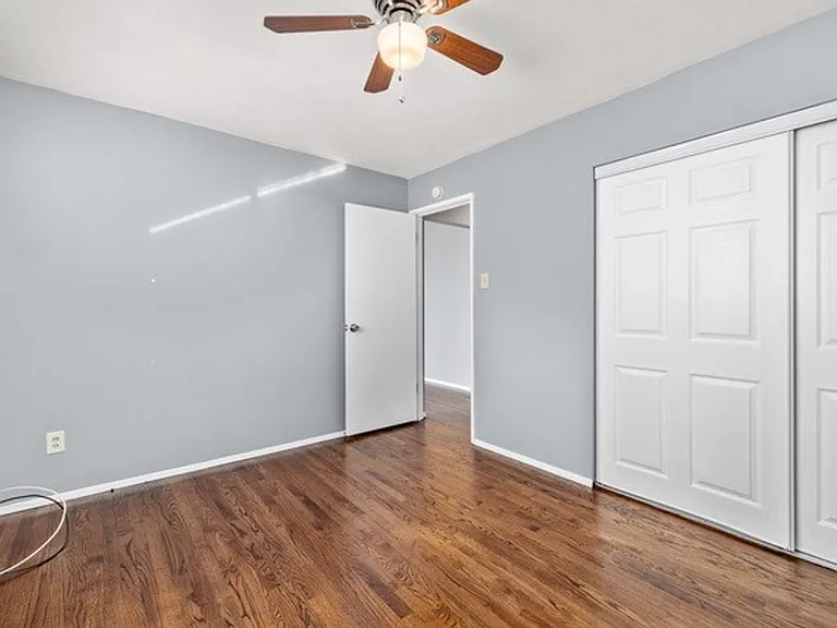 9310 Shirley Gardens Dr — Photo 18