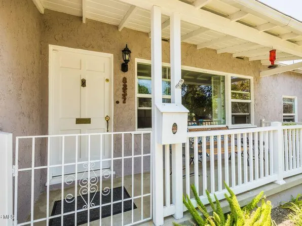 8237 Columbus Ave, Panorama City, CA 91402