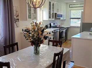 99 E Dartmore Ave, Akron, OH 44301