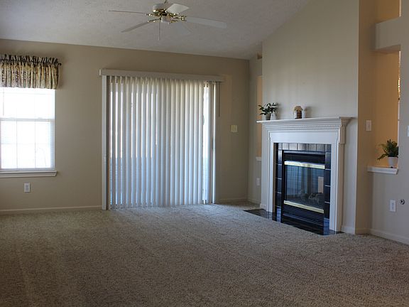 3rd image of 6036 Riva Ridge Dr