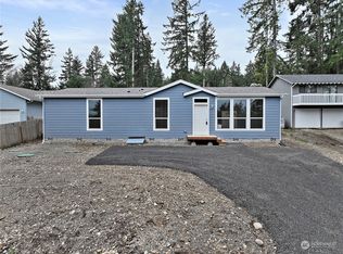 971 NE Larson Lake Rd, Belfair, WA 98528