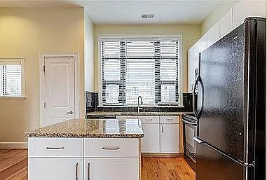 612 Garden District Dr — Photo 8