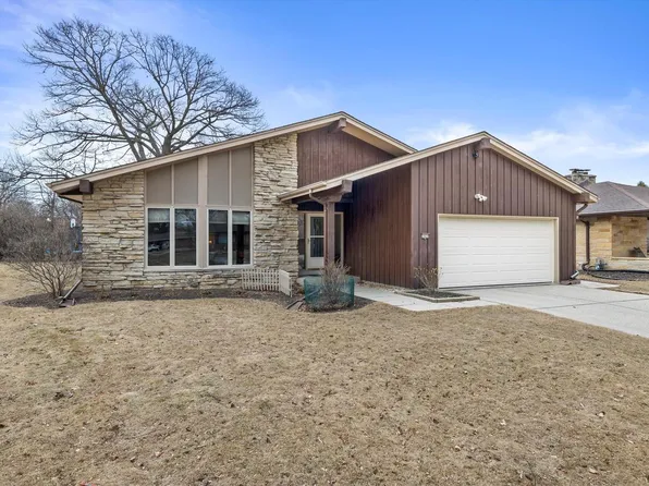2920 South 80th STREET, West Allis, WI 53219