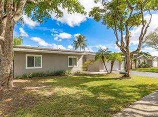 10265 SW 127th Ct, Miami, FL 33186