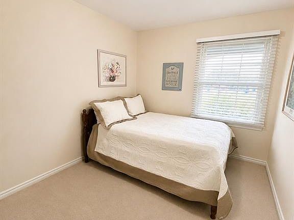 4th image of 8010 N McKinley Ave