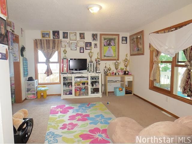 2nd image of 3424 Columbus Ave