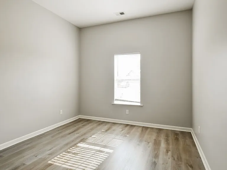 9069 Gavin Dr — Photo 13