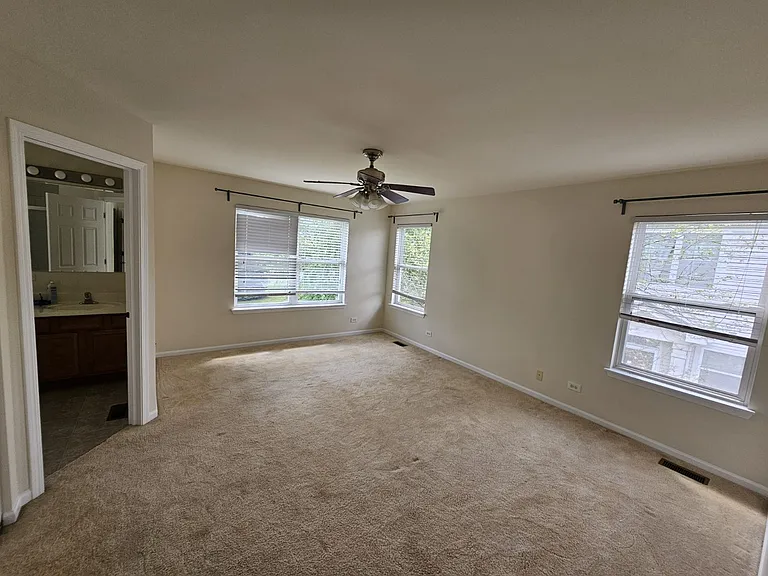 1424 Prescott Dr — Photo 6