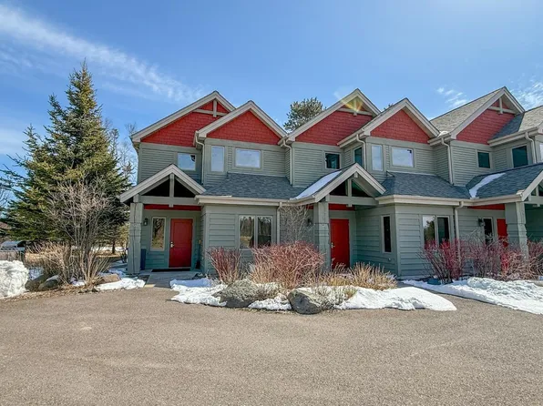 670 Cliffhouse Rd #1, Tofte, MN 55615