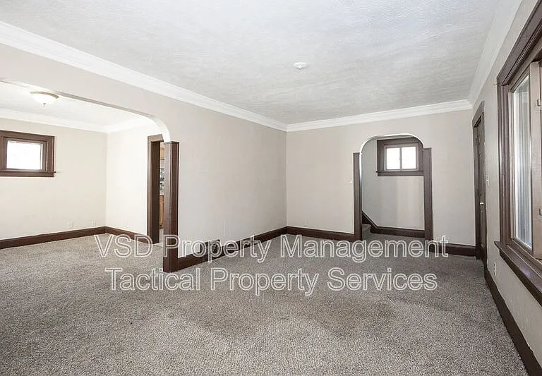 19101 Nitra Ave — Photo 22