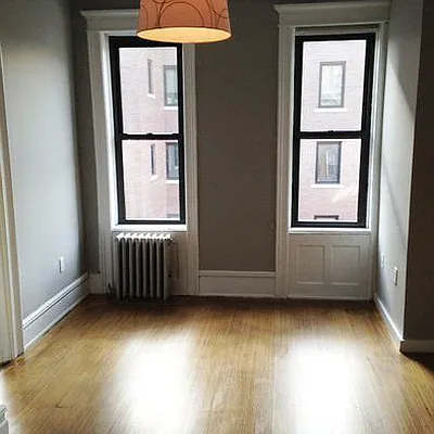 Rented by Barlavi Inc. | media 22