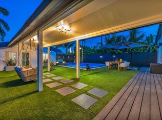 901 NW 7th Street Rd, Miami, FL 33136