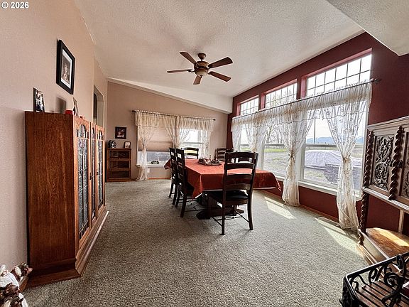 5th image of 81897 Reavis Ln