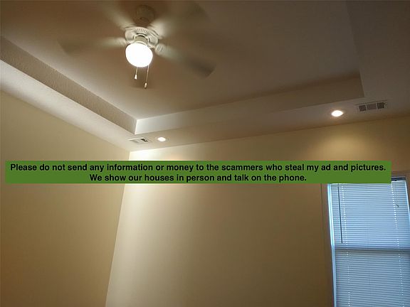 Primary bedroom ceiling