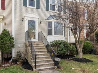 6083 Clay Spur Ct, Centreville, VA 20121