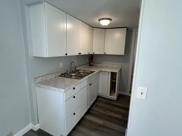 85 Parkview Ave #1, Bangor, ME 04401