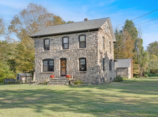 36 Kings Hwy, Chester, CT 06412