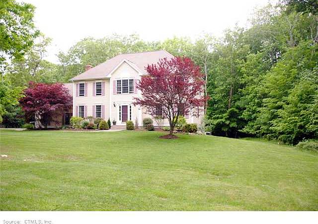 1st image of 1 Marilyns Ln