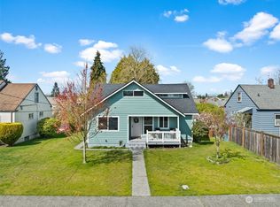 646 N Hawthorne St, Tacoma, WA 98406