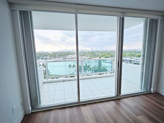 4th image of 5161 Collins Ave APT 1208