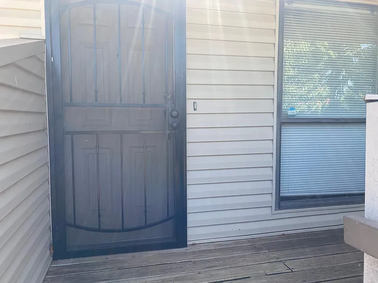 4112 N Drexel Blvd #A — Photo 15