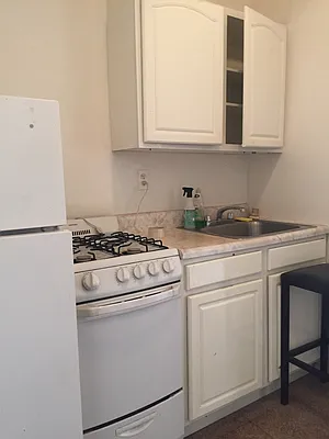 Rented by Grand & Co. | media 20