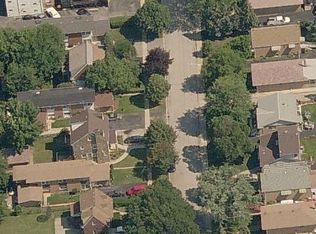 3022 S 24th Ave, Broadview, IL 60155