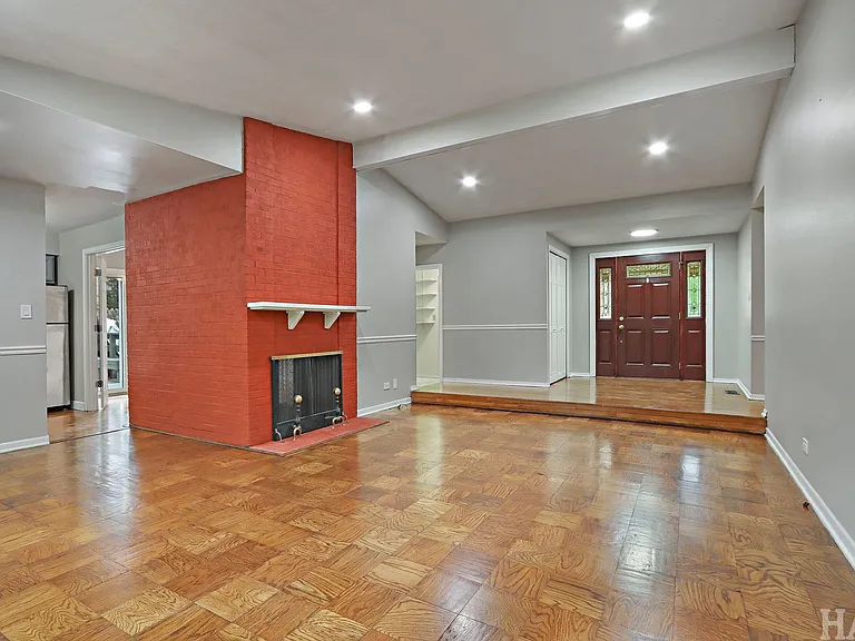 1540 N Pepper Tree Dr — Photo 17