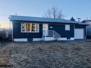 1235 13th St, Gering, NE 69341