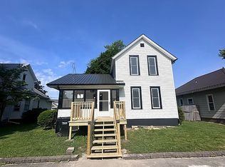 704 S Lee St, Garrett, IN 46738