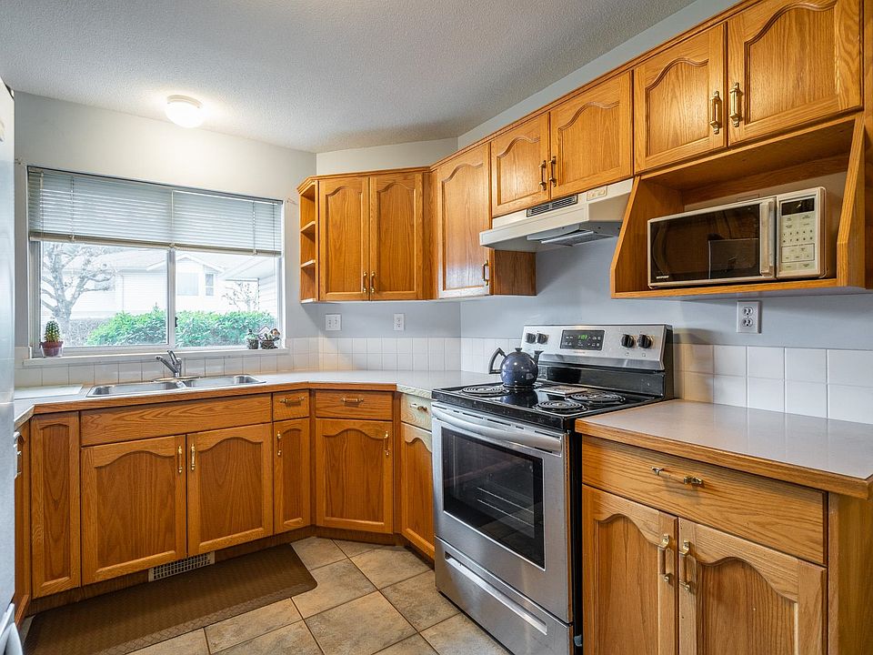 2023 Winfield Dr Abbotsford BC Zillow