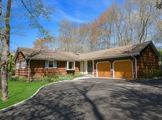 21 Rustic Rd, Yaphank, NY 11980