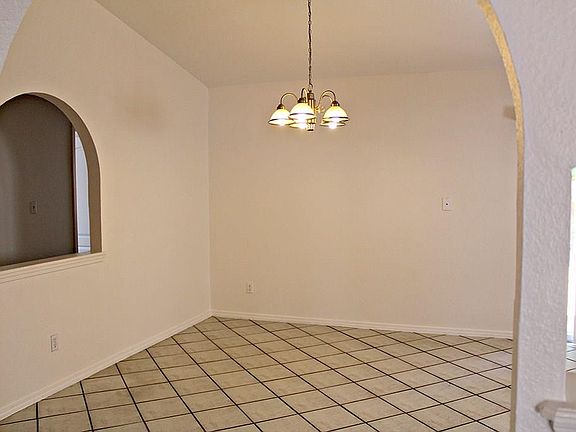 3rd image of 11837 Belfry Park Dr