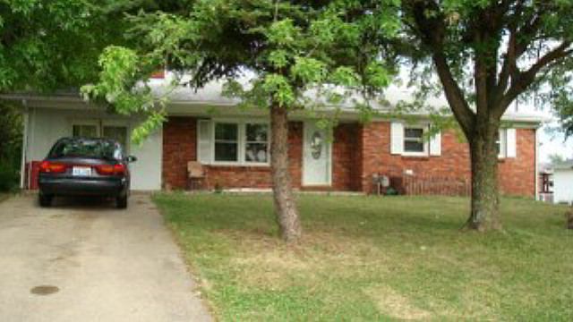 1st image of 207 Blue Grass Dr