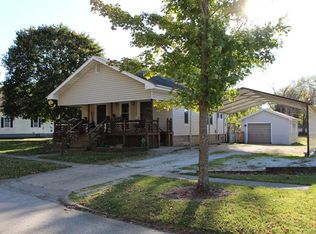 312 Sanford St, Brookfield, MO 64628