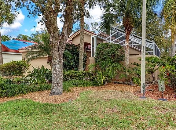 2nd image of 284 Sabal Lake Dr